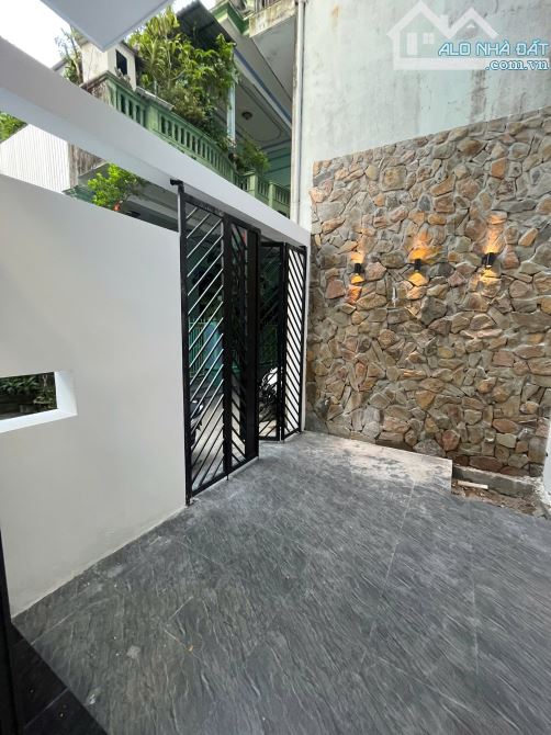 Nhà 3 tầng Kiệt Trần Phú Cách Mặt Tiền đường chính 20m - 3