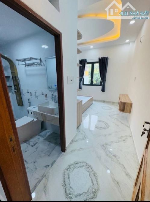 Bán nhà Tân Hòa Đông hẻm 10m thông ( 4 X 17,5 ) 5 tầng xịn sò tặng full nội thất 6,65 tỷ. - 3