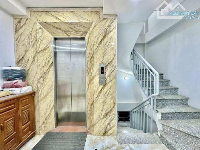 Hiếm! Nhà 7 tầng thang máy phố Khâm Thiên, gần hồ Linh Quang, oto đỗ cửa, 2 thoáng 68m2 - 3