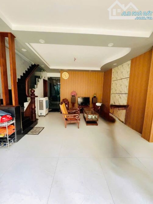 💥6,6 TỶ - DT: 5,5 X 9M - NHÀ 5 TẦNG - XE HƠI NGỦ - THỐNG NHẤT - PHUỜNG 10 - QUẬN GÒ VẤP - 3