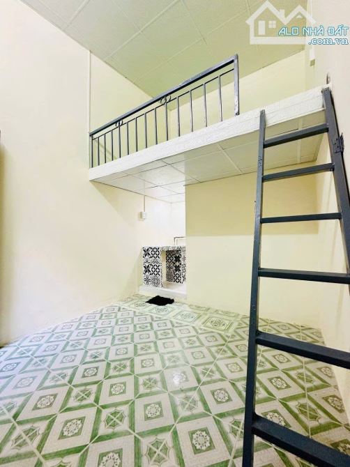 BÁN NHÀ THỦ ĐỨC MẶT TIỀN KINH DOANH DT 130 M2 GIÁ 7,9 TỶ TL - 3