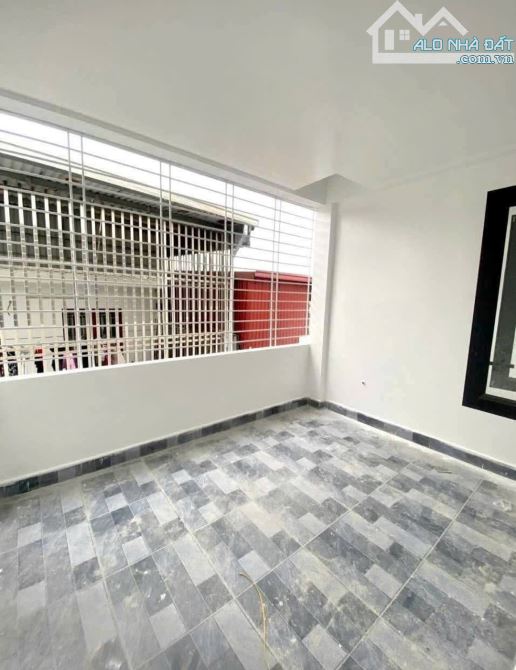 Bán nhà Ngô Gia Tự, Đằng Lâm, Hải An, Hải Phòng. 4 tầng 45m2, 3,95 tỷ. Ngang 4,6m, d2dn - 3
