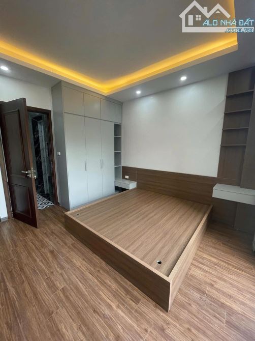 Hiếm ! Bán Nhà Phú Thượng - Tây Hồ -ADV - Thang Máy - Ô Tô - 35M x 5 Tầng Giá Nhỉnh 6 Tỷ - 3