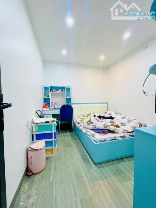 BÁN NHÀ ĐẸP YÊN SỞ – LÔ GÓC – SÂN RỘNG – 3 TẦNG 75m² – GIÁ CHỈ 9.4 TỶ! - 4