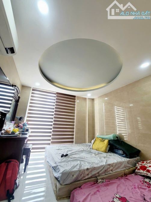 Nhà bán.Mặt tiền Bến Phú Lâm.Nhà 4 tầng.Giá chỉ 4,5 tỏi.Trung Tâm Quận 6.Tiện ích phủ đầy - 4