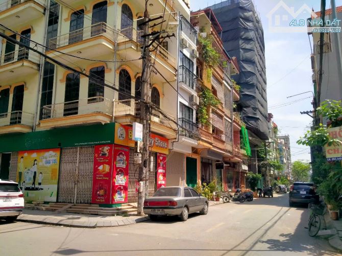 BÁN NHÀ MẶT PHỐ LÝ THƯỜNG KIỆT - HÀ ĐÔNG CĂN GÓC - PHÂN LÔ - MẶT TIỀN 15M - KINH DOANH ĐỈN - 4