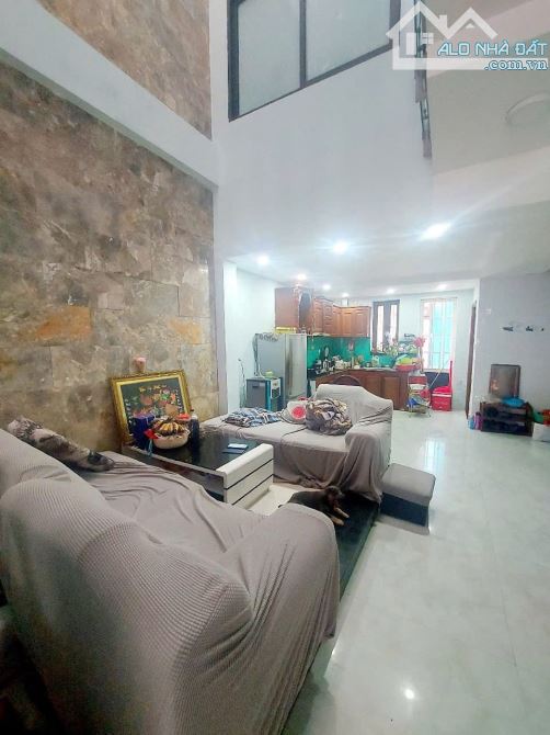 BÁN GẤP NHÀ ĐẸP 3 TẦNG TRỤC 10M5 THÔNG BÃI TẮM - PHƯỚC MỸ SƠN TRÀ - 4