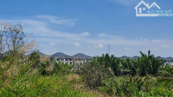 BÁN LÔ ĐẤT THỔ CƯ 120M2 P. PHÚ HỮU, TP. THỦ ĐỨC, CHỈ 4,9 TỶ - 4