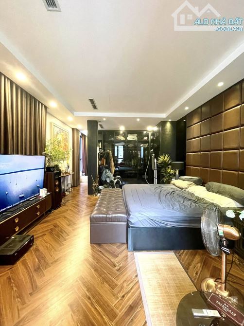 ĐƯỜNG LÁNG💥 ĐỐNG ĐA💥56M2 x 4T💥14.5 TỶ💥Ô TÔ VÀO NHÀ💥KD SẦM UẤT NGÀY ĐÊM💥 NỘI THẤT XỊN - 4