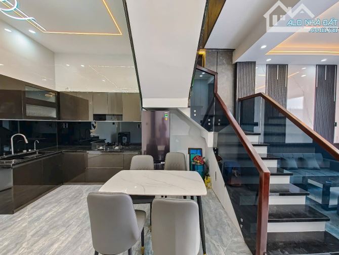 NHÀ TRỆT LẦU MỚI ĐẸP - FULL NỘI THẤT - TRỤC CHÍNH HẺM 577 ĐƯỜNG 30/4 - THÀNH PHỐ CẦN THƠ - 4