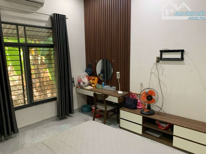 BÁN GẤP SIÊU PHẨM 3 TẦNG - MT VŨ XUÂN THIỀU KHU VIP VEN SÔNG HÒA XUÂN, CẨM LỆ - CHỈ 6.5 TỶ - 4