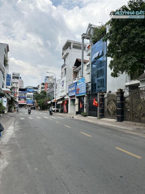 MTKD Nguyễn Xuân Khoát, Tân Phú, 76m2, 4 Tầng, 7,4m x 10,3m, chỉ 15,5 tỷ - 4