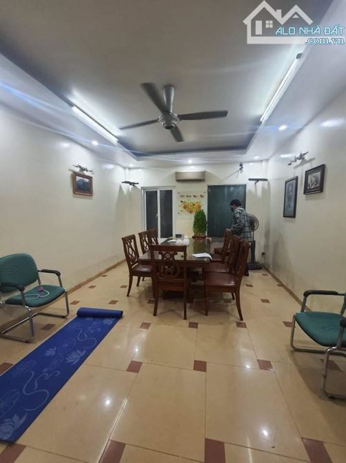 Bán nhà mặt phố Bà Triệu Hà Đông 56m2, 4 tầng, giá 12 tỷ. - 4