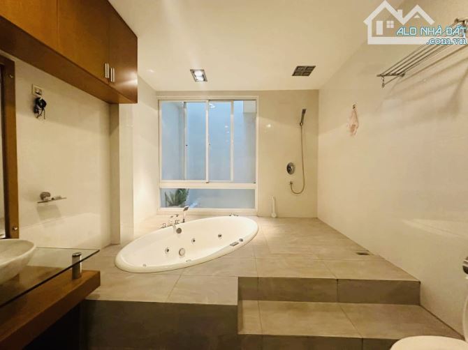 BÁN NHÀ TRƯỜNG CHINH - TÂN BÌNH - HẺM 6M Ô TÔ THÔNG - DT:60M2 - 3 TẦNG - NHỈNH 7,5 TỶ - 4