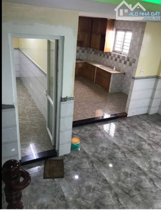 BÁN NHÀ .LẠC  LONG QUÂN. P5. Q11 .2 TẦNG. 65M2.NHỈNH 6 TỶ - 4