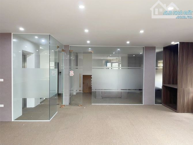Cho thuê nhà Nguyễn Xiển, 120m2 x 6 tầng, thang máy, 85tr/t - 4