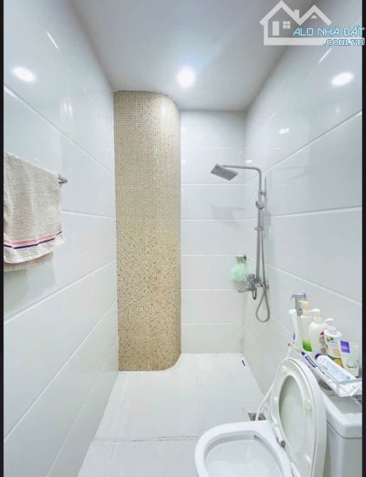BÁN ĐẸP 3 TẦNG LUNG LINH .HXTẢI THÔNG. THÀNH MỸ. 68M2.10.5 TỶ - 4