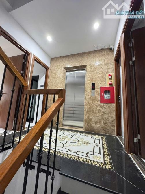 Cho Thuê CCMN Ngõ 16 Nguyễn Phúc Lai Đống Đa 20m2 Studio Cửa Sổ Ban Công Thang Máy Gần Chợ - 4