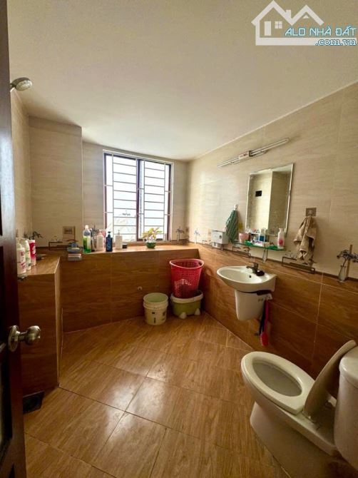 Bán nhà 4 tầng HXH 6M ra Lê Văn Quới, 4x18.5 – nhà mới, đẹp 7PN, sổ đẹp, chỉ nhỉnh 6 tỷ - 5