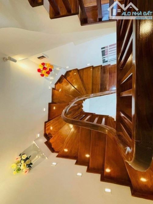 Giá thơm, bán nhà 5T Doãn Kế Thiện, Cầu Giấy, 2 mặt thoáng, ngõ thông 36m2 x 5T- 7 tỷ - 5