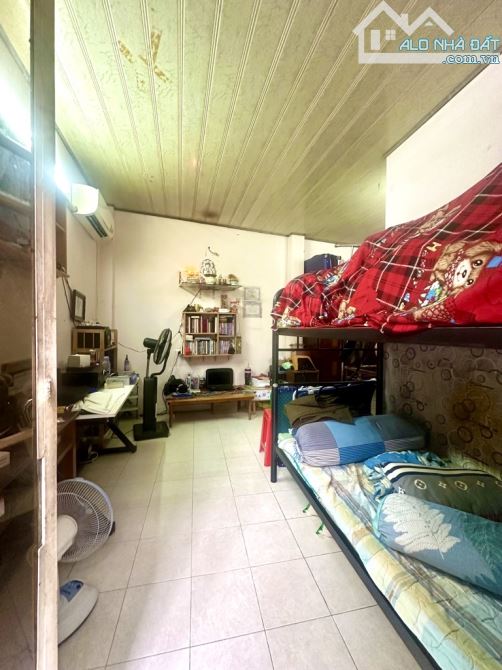 Nhà giá Siêu Tốt 3 tỷ, Điện Biên Phủ, Diện tích 21m2, nở hậu, Vài phút qua Quận 1 - 5
