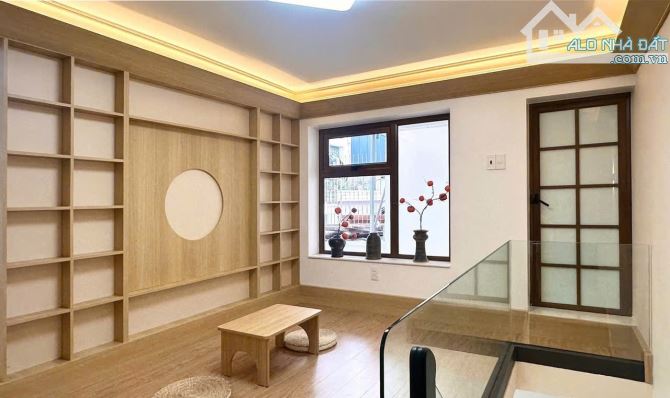Bán nhà phong cách kiến trúc hiện đại - nhà ngõ Dư Hàng. - 5