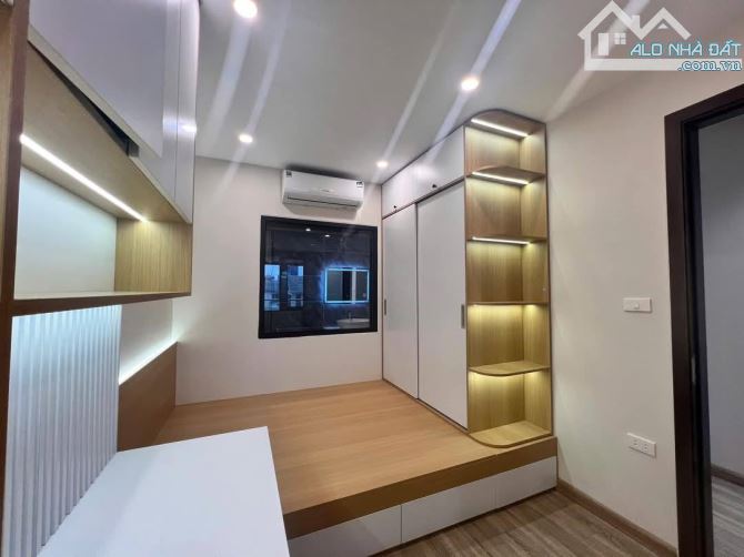 SIÊU PHẨM NHÀ ĐẸP, TT THẠCH BÀN, LB 🔰DT: 60m2🔹8 Tầng Thang Máy🔹4m MT 💰 Giá: 18.5 Tỷ - 5