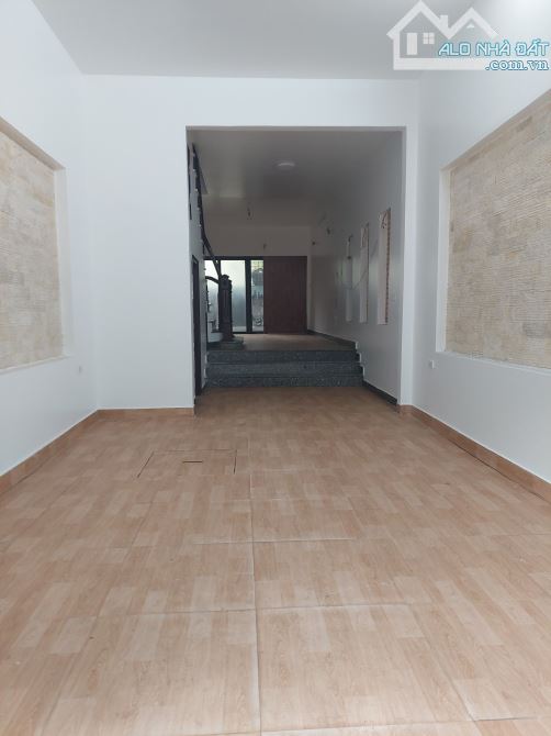 PHÂN LÔ Ô TÔ TRÁNH - CẦU GIẤY - 52M2 SỔ ĐỎ - THỰC TẾ 62M2 - 5 TẦNG - MT 4M - NHỈNH 17 TỶ - 5