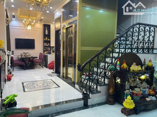 PHÂN LÔ GIẢI PHÓNG - Ô TÔ TRÁNH- KHU CÁN BỘ CAO CẤP -THANG MÁY NHẬP KHẨU, 79m2xMT6mx26 tỷ - 5