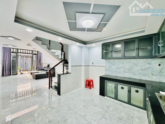 NHÀ LÊ ĐỨC THỌ P15 GÒ VẤP HẺM XE HƠI THÔNG 4 PHÒNG NGỦ GIÁ 5,5 TỶ SÁT CHỢ ĐẦU MỐI - 5