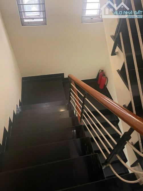 TÒA CĂN HỘ 5T MỸ KHÊ 2 ĐAG CHO BÊN THỨ 3 THUÊ40TR/THÁNG_90M2_4.5M_CHỈ 15 TỶ - 6