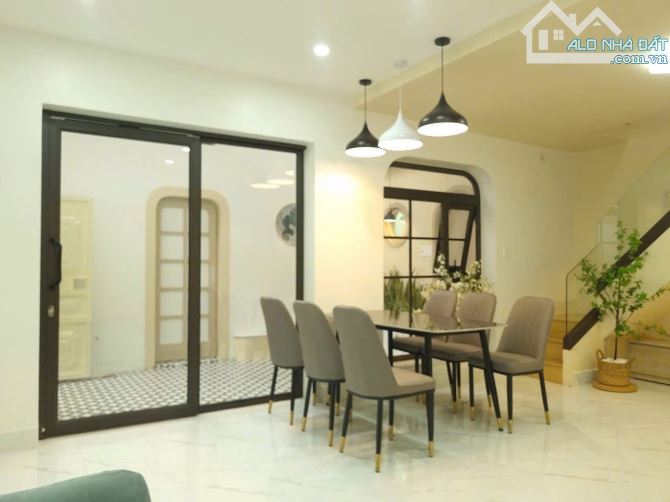 Bán nhà phong cách kiến trúc hiện đại - nhà ngõ Dư Hàng. - 6