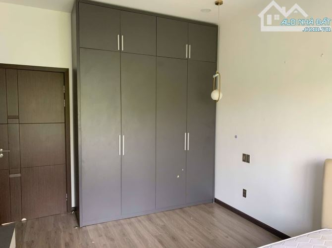 BÁN GẤP SIÊU PHẨM 3 TẦNG - MT VŨ XUÂN THIỀU KHU VIP VEN SÔNG HÒA XUÂN, CẨM LỆ - CHỈ 6.5 TỶ - 6
