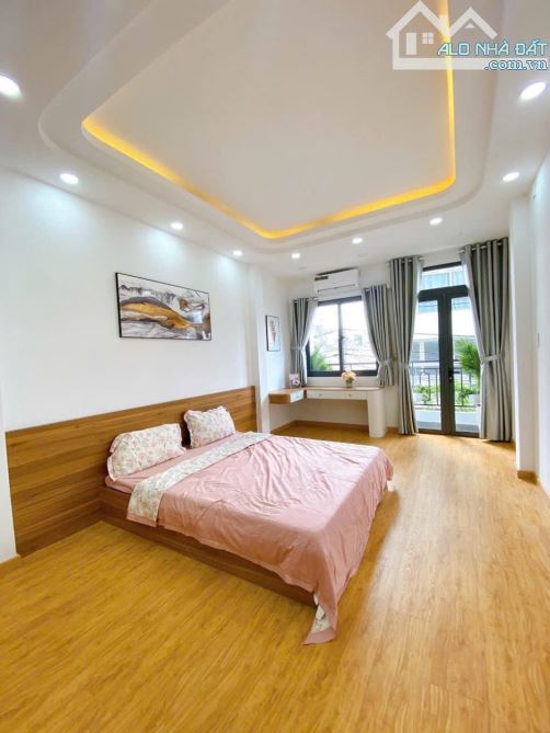 BÁN NHÀ 5 TẦNG, 5P.NGỦ - HẺM XH - DƯƠNG THỊ GIANG - TTN, Q12 - GIÁ 6,6TỶ - 6