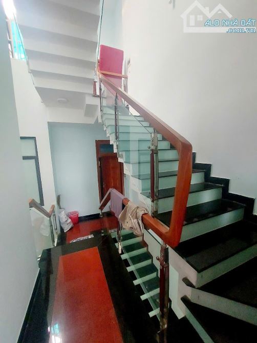 🏡NHÀ ĐẸP Ở NGAY – CÁCH BIỂN 150M –MT HỒ THẤU (10.5M) – GẦN NGÃ 4- GIÁ CHỈ 10 TỶ - 6