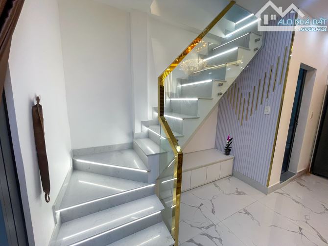 NHÀ 2 TẦNG MỚI SANG ĐẸP HUỲNH TẤN PHÁT QUẬN 7 GIÁ 3,4 TỶ - 7