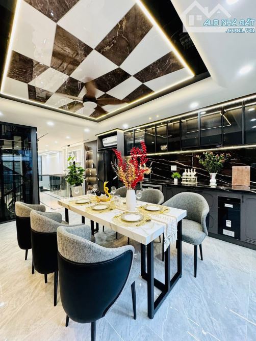 LÊN SÓNG SIÊU PHẨM ĐƯỜNG NGUYỄN BỈNH KHIÊM, P.ĐAKAO, QUẬN 1 - GIÁ TỐT:5TỶ620/76,8M2. HXH - 7