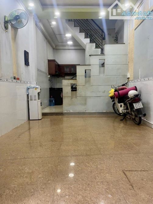 BÁN NHÀ QUẬN 8 – CAO XUÂN DỤC – 3.6x10.7M – 3 TẦNG – 4PN – SỔ HỒNG RIÊNG – 4.68 TỶ - 7