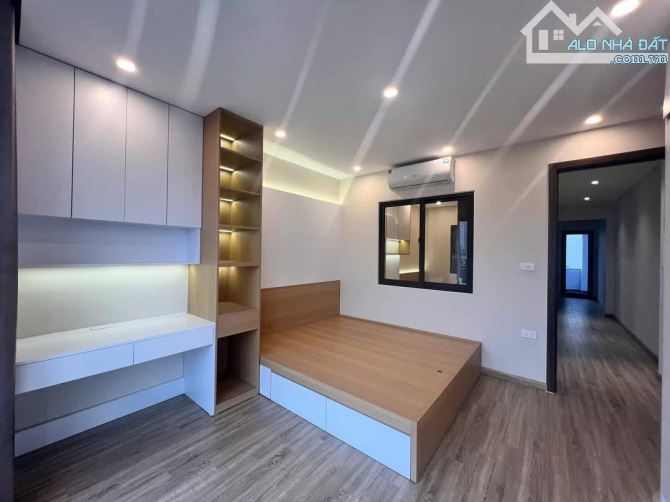 SIÊU PHẨM NHÀ ĐẸP, TT THẠCH BÀN, LB 🔰DT: 60m2🔹8 Tầng Thang Máy🔹4m MT 💰 Giá: 18.5 Tỷ - 7
