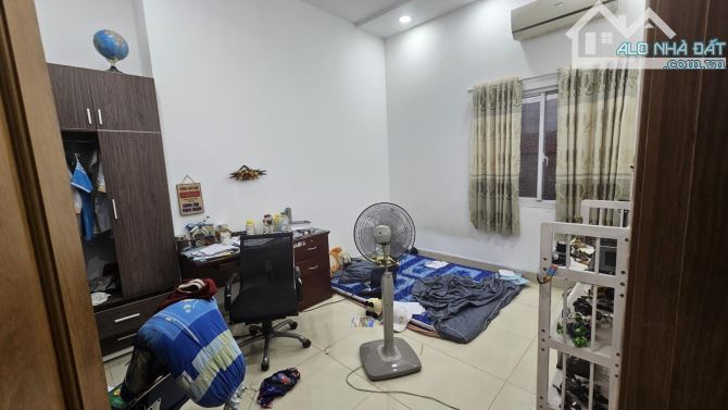 bán nhà, Đông Hưng Thuận 42, dt192 M2 × MT 7M2, Tân Hưng Thuận Quận 12, giá siêu rẻ - 7
