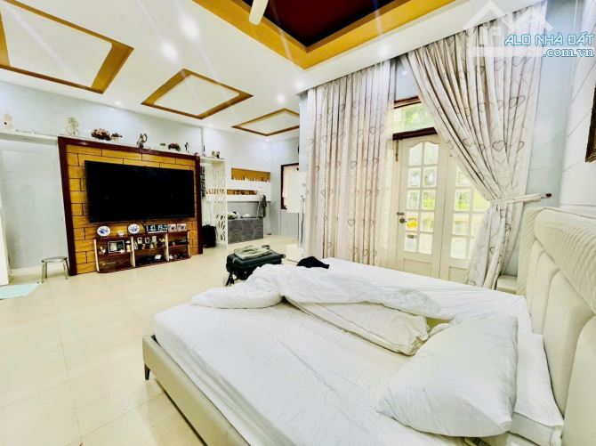 Biệt Thự 270m 10x30m Hẻm Vip Trường Sơn-Sân Bay Tân Sơn Nhất-Nhà Ga T3-Nhà 3 Lầu Mới 500m2 - 8