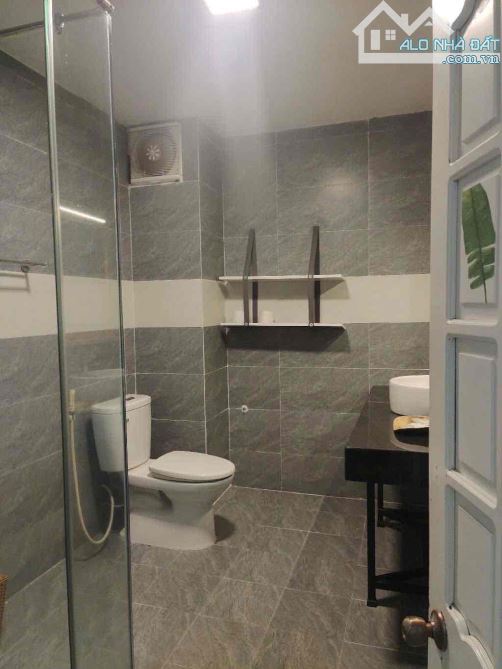 🌈HOTEL LÔ GÓC ĐƯỜNG CAO XUÂN DỤC- HẢI CHÂU - ĐƯỜNG 5,5M  - DÒNG TIỀN ỔN ĐỊNH. - 8