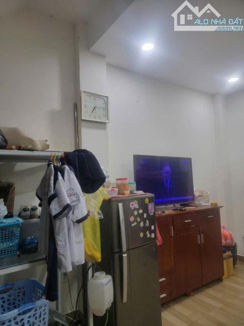 Bán nhà 2 tầng 5x22m ngang giá đất, HXH 8m Hà Huy Giáp gần Ngã 4 Ga chỉ hơn 5Tỷ - 8