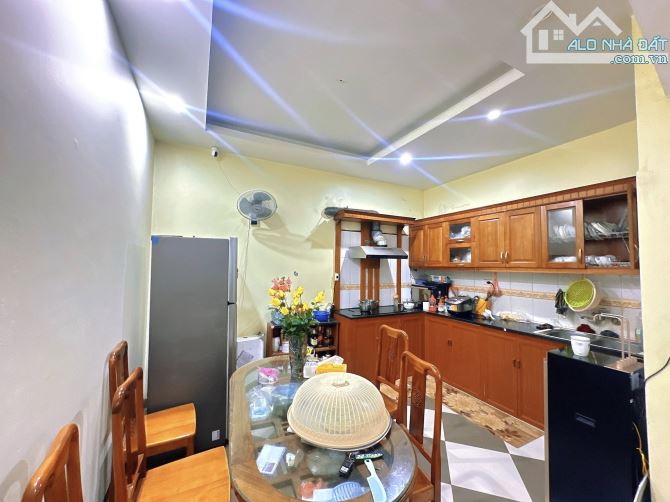 BÁN NHÀ 2 THOÁNG ĐẸP NHƯ MƠ ĐỨC DIỄN, 53M2, 4 TẦNG, Ô TÔ CỬA, NỘI THẤT GỖ, GIÁ CHỈ 9 TỶ - 9
