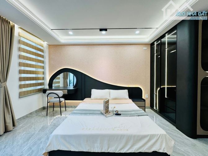LÊN SÓNG SIÊU PHẨM ĐƯỜNG NGUYỄN BỈNH KHIÊM, P.ĐAKAO, QUẬN 1 - GIÁ TỐT:5TỶ620/76,8M2. HXH - 9