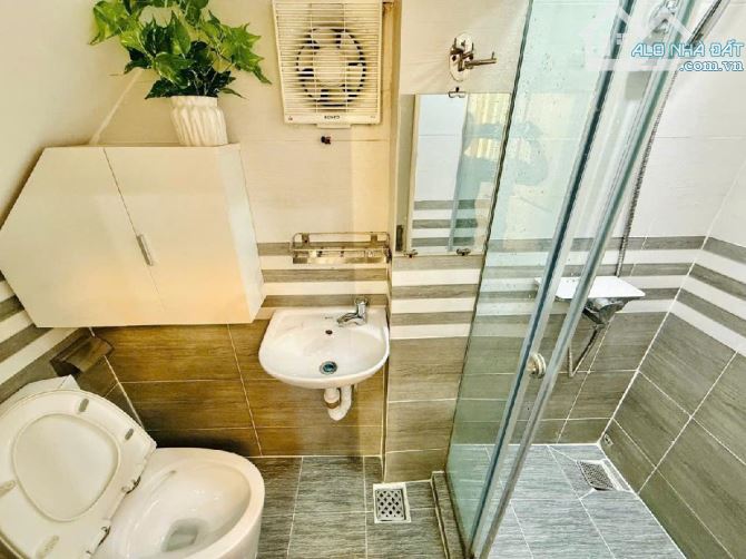 NHÀ GÒ VẤP KHÔNG QUY HOẠCH LỘ GIỚI 4x8M 5,488 TỶ 4 PHÒNG NGỦ SHR - 9