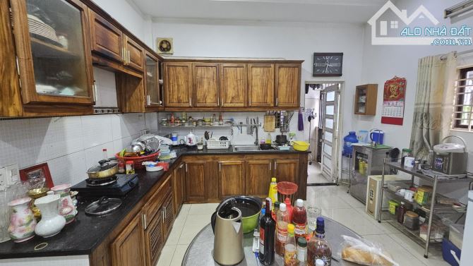 bán nhà, Đông Hưng Thuận 42, dt192 M2 × MT 7M2, Tân Hưng Thuận Quận 12, giá siêu rẻ - 9