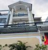 Cần cho thuê biệt thự Dương Quảng Hàm, P.5, Gò Vấp