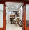 N4090 – Cho thuê nhà 3 tầng tại ngõ Hồ Sen, đầy đủ tiện nghi