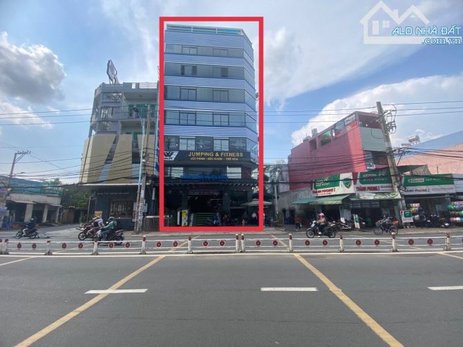 Nhà Siêu vị trí MT Phan Đình Phùng P2 Q.Phú Nhuận, DT:8x25m, 4 Tầng, HĐT:120tr, Giá: 52Tỷ